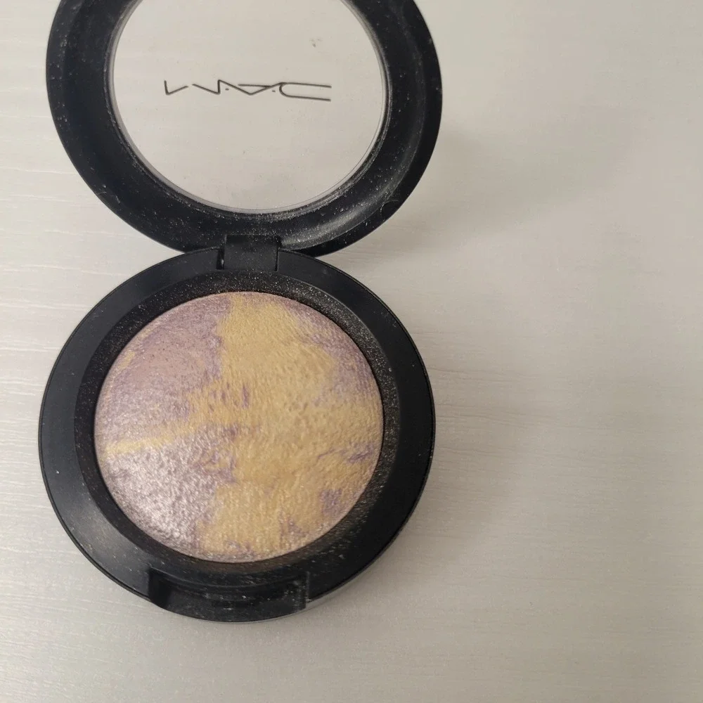 MAC Dare to Bare Mineralize Eye Shadow Tropical Taboo LE Purple Gold Discontinue